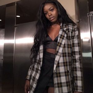 Meet your Posher, Evernae